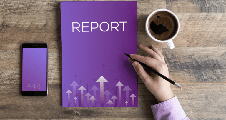 What Makes a Good School Report? A Data-Driven Approach